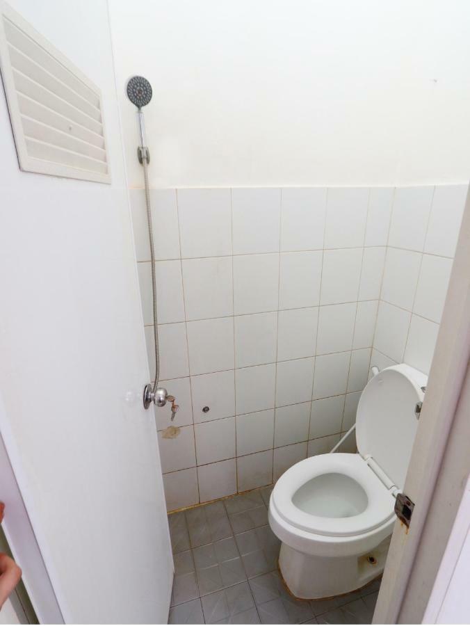 Kamar Keluarga Kalideres Yakarta Exterior foto