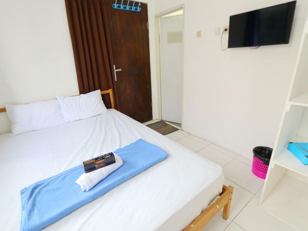 Kamar Keluarga Kalideres Yakarta Exterior foto